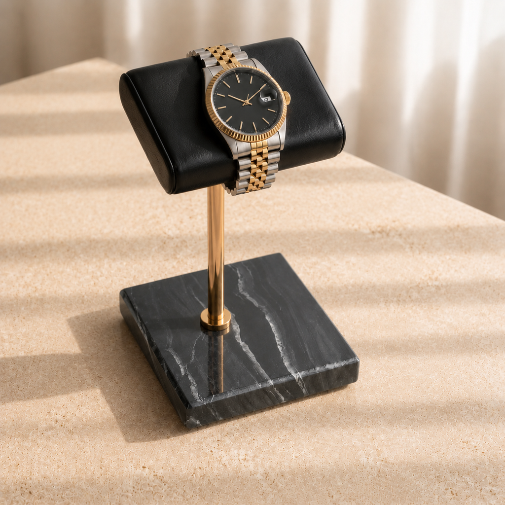 Support montre et bracelet en marbre - vue angle