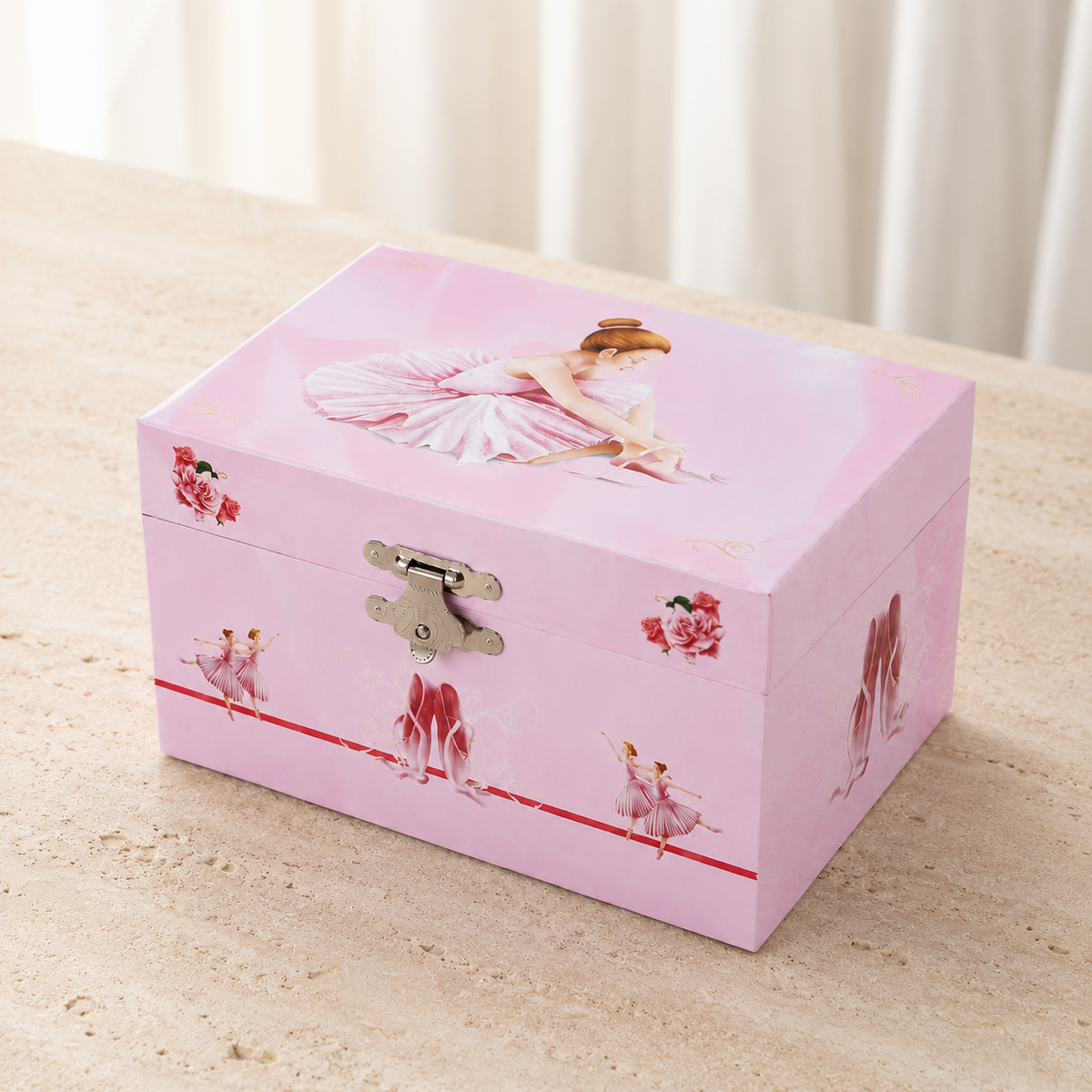 produit fermé sur table en travertin